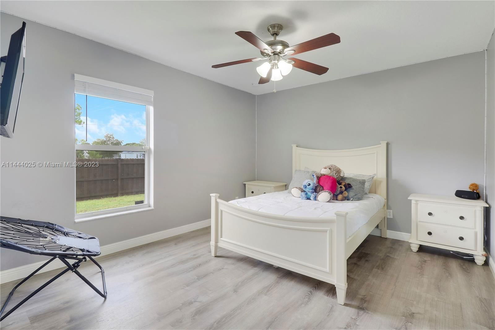 Real estate property located at 270 Voltair Ter, St Lucie County, Port St. Lucie, FL