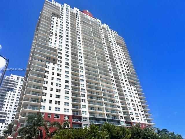 Real estate property located at 1155 Brickell Bay Dr #1709, Miami-Dade, THE MARK ON BRICKELL COND, Miami, FL