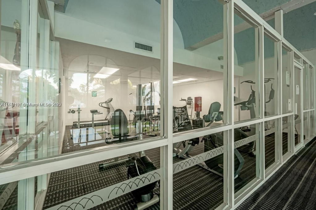 Real estate property located at 496 165th St Rd D112, Miami-dade, Montecarlo Condo, Miami, FL