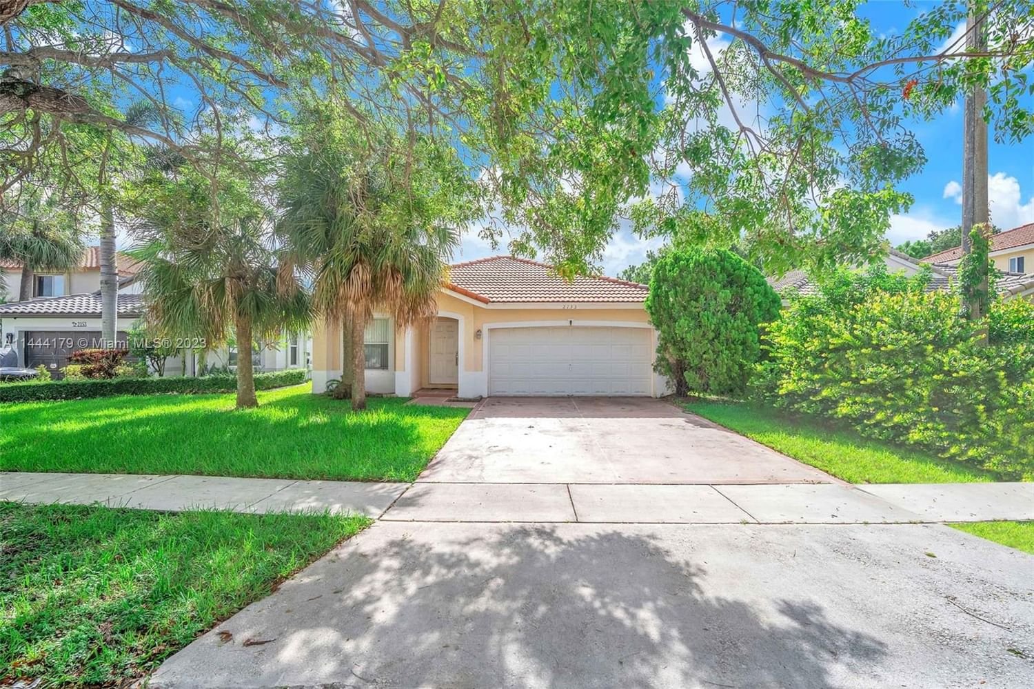 Real estate property located at 2133 208th Ter, Broward County, Pembroke Pines, FL