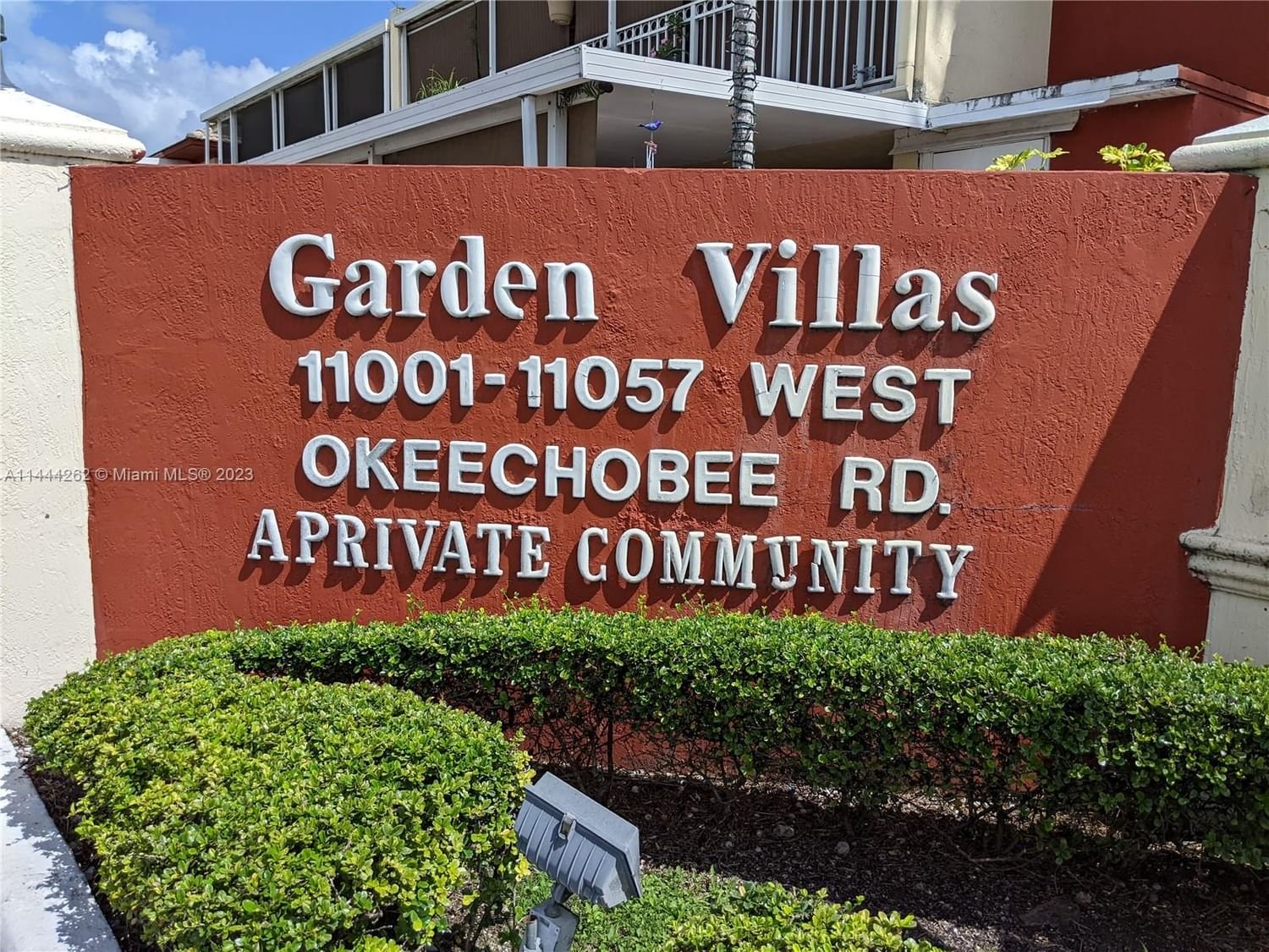 Real estate property located at 10903 Okeechobee Rd #202, Miami-Dade County, Hialeah Gardens, FL
