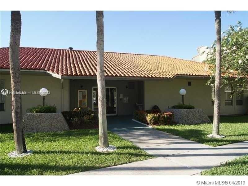 Real estate property located at 1810 Lauderdale Ave #2205, Broward County, COURTYARDS OF BROWARD CON, North Lauderdale, FL
