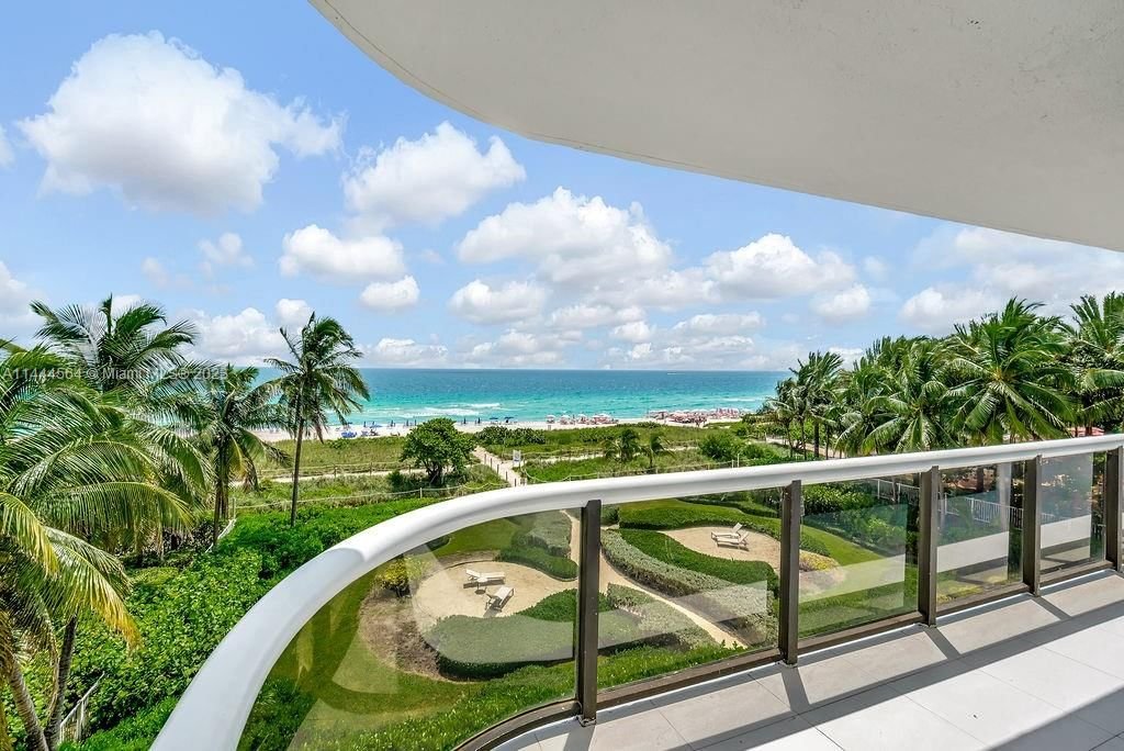 Real estate property located at 9455 Collins Ave #509, Miami-Dade County, THE WAVES CONDO, Surfside, FL