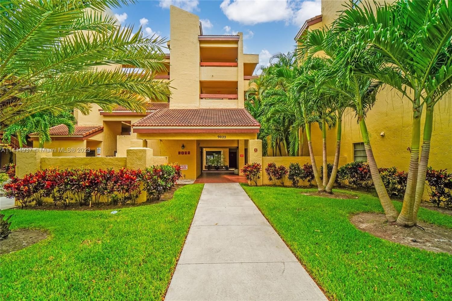 Real estate property located at 9022 123rd Ct O408, Miami-Dade County, Miami, FL