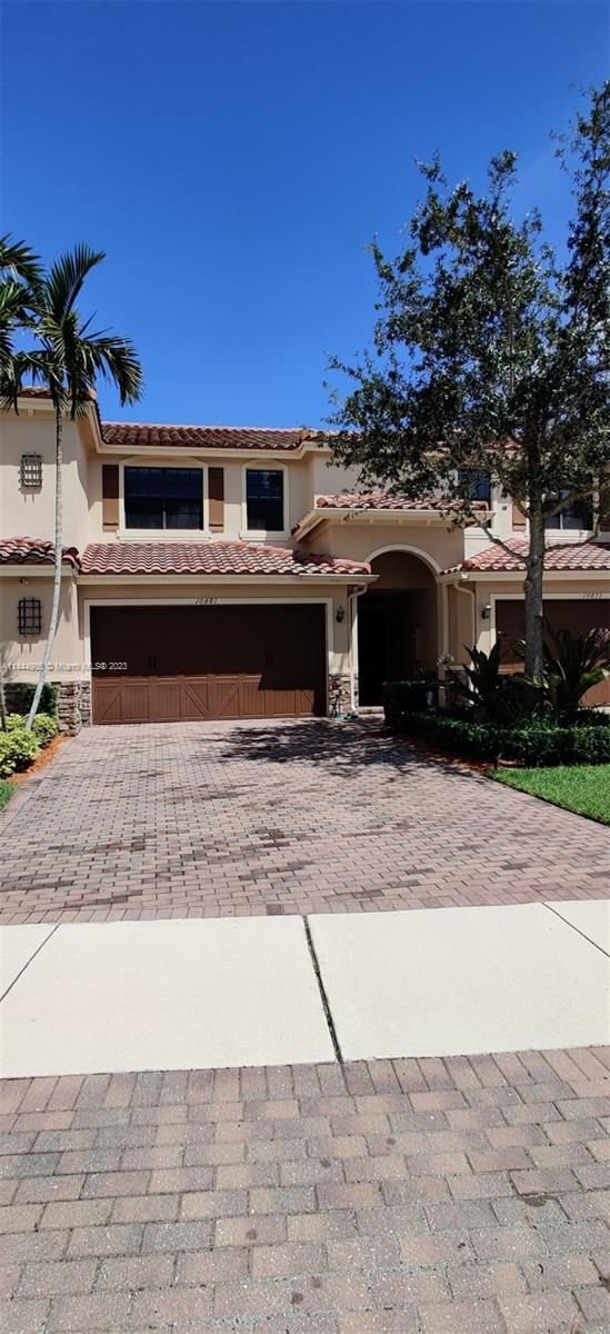 Real estate property located at 10881 73rd Ct #10881, Broward County, PARKLAND VILLAGE REPLAT O, Parkland, FL