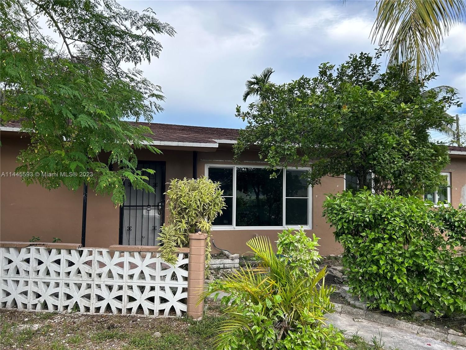 Real estate property located at 1300 136th St, Miami-Dade County, North Miami, FL