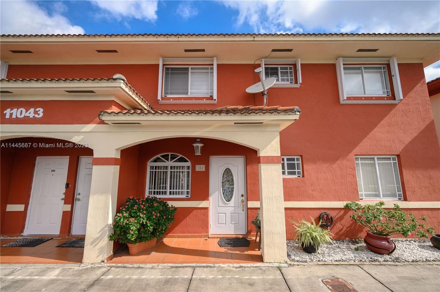 Real estate property located at 11043 Okeechobee Rd #102, Miami-Dade County, Hialeah Gardens, FL