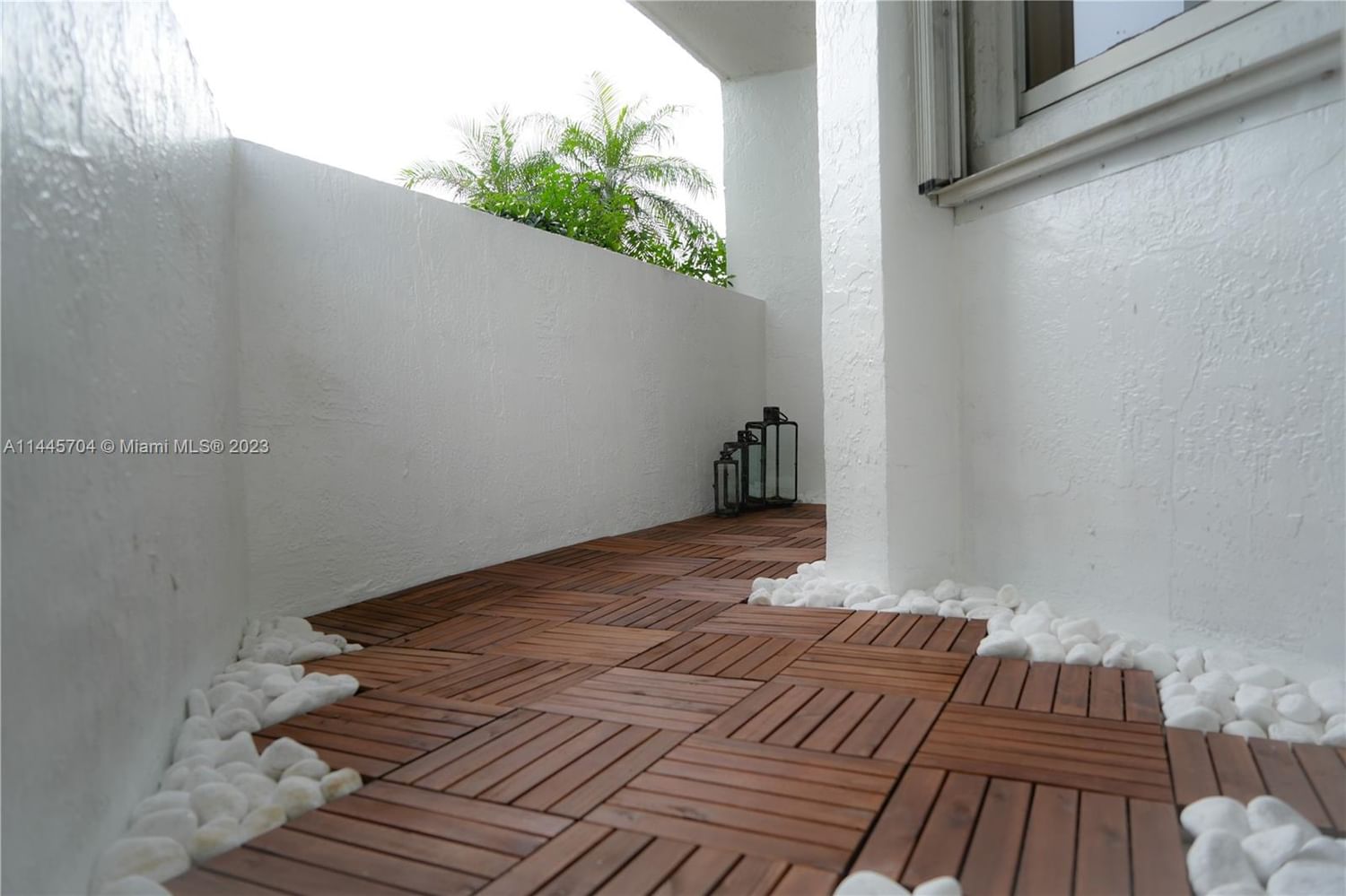 Real estate property located at 5880 Collins Ave #301, Miami-Dade County, Miami Beach, FL