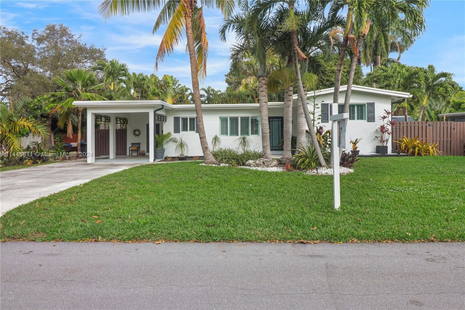 Real estate property located at 1417 27th St, Broward County, MIDDLE RIVER ESTATES, Wilton Manors, FL