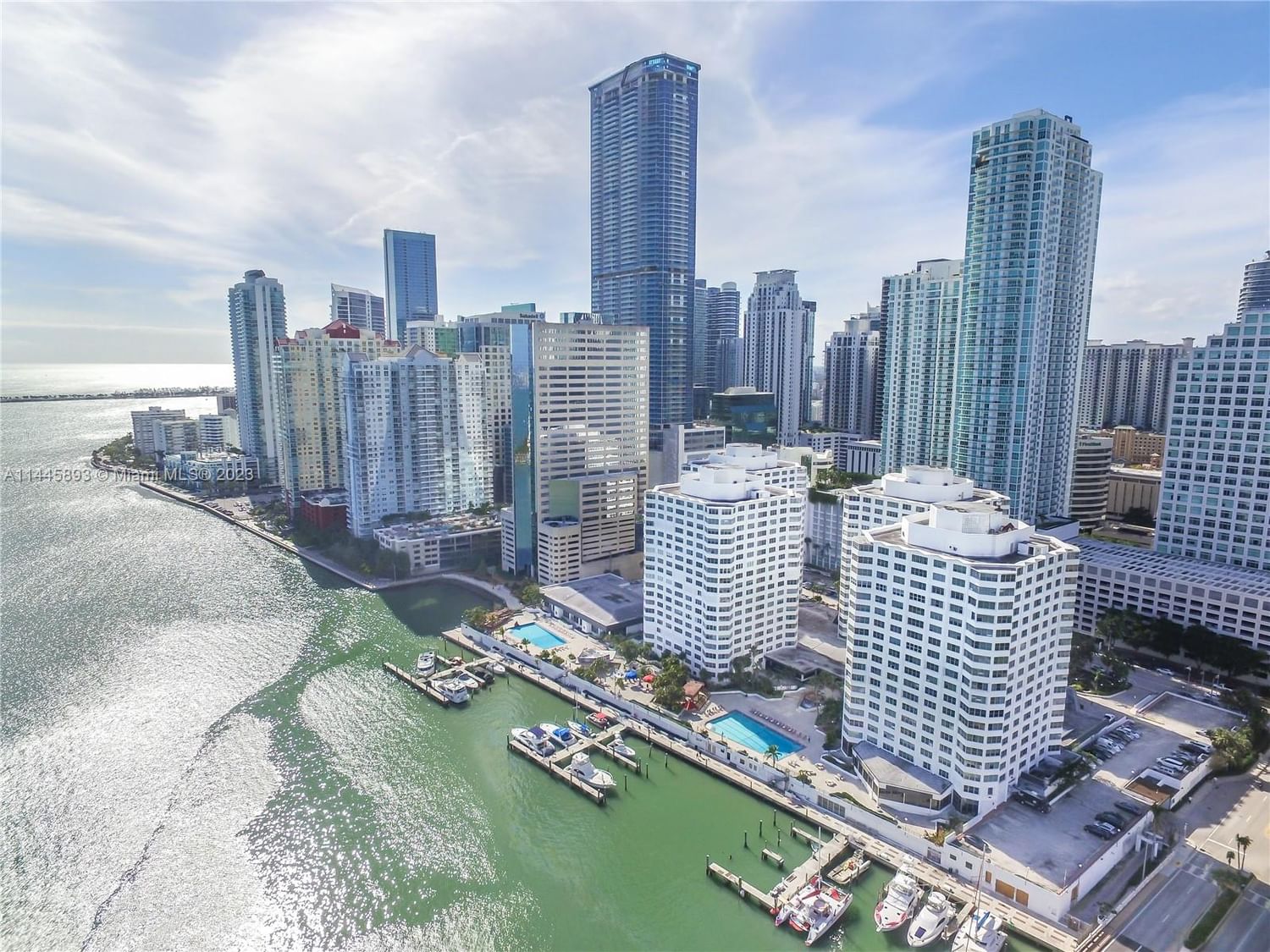 Real estate property located at 999 Brickell Bay Dr #1801, Miami-Dade County, Miami, FL