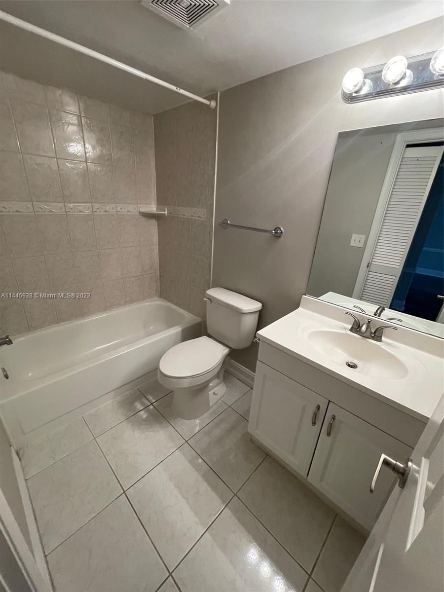 Real estate property located at 2650 Greenwood Ter #1170, Palm Beach County, Boca Raton, FL