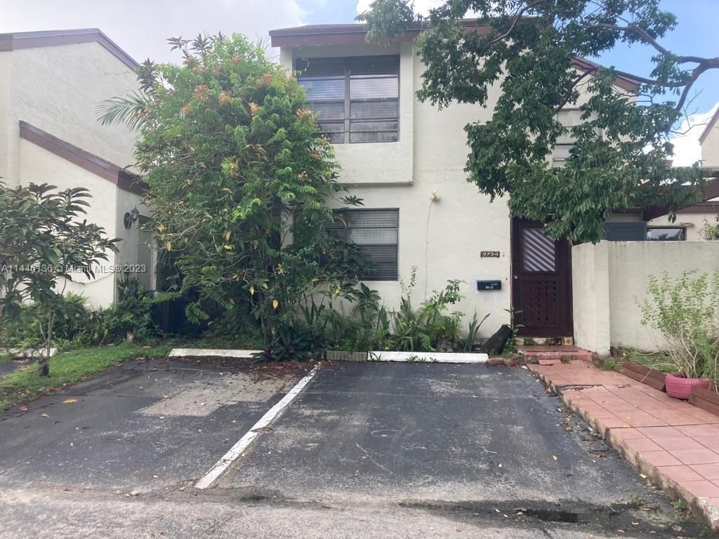 Real estate property located at 9734 5th Ter #9734, Miami-Dade County, EAST WIND LAKE VILLAGE, Miami, FL