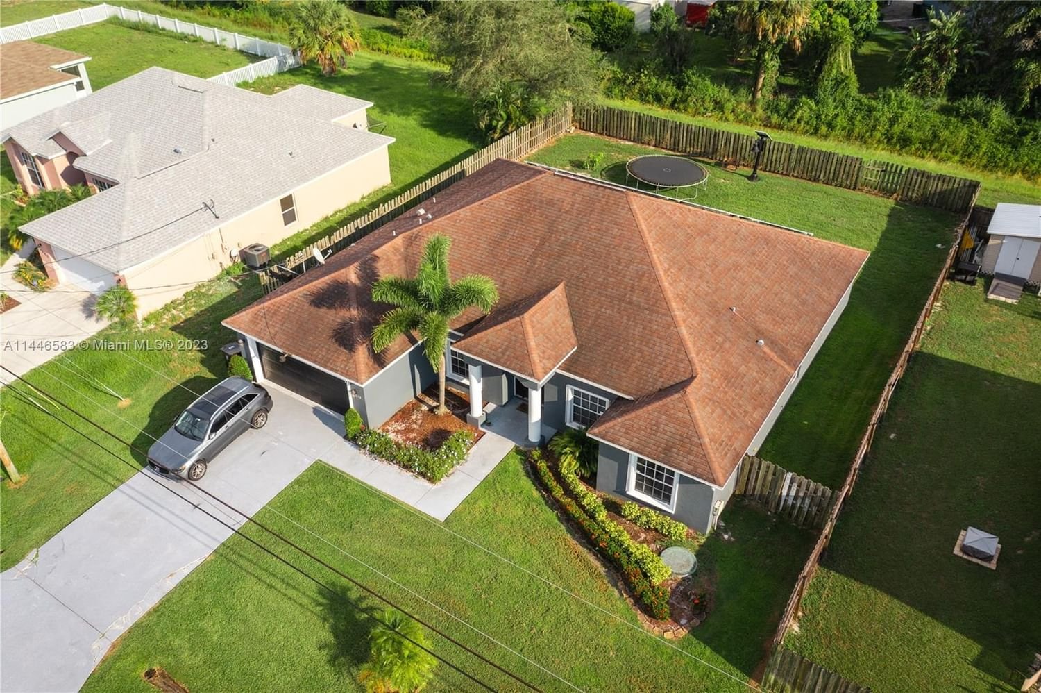 Real estate property located at 1016 Mccomkle Ave, St Lucie County, Port St. Lucie, FL