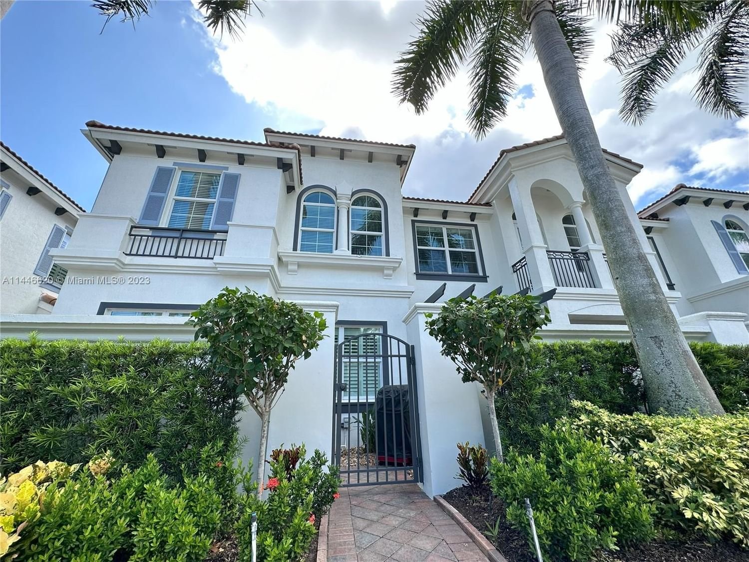 Real estate property located at 3118 Waterside Cir, Palm Beach County, Boynton Beach, FL