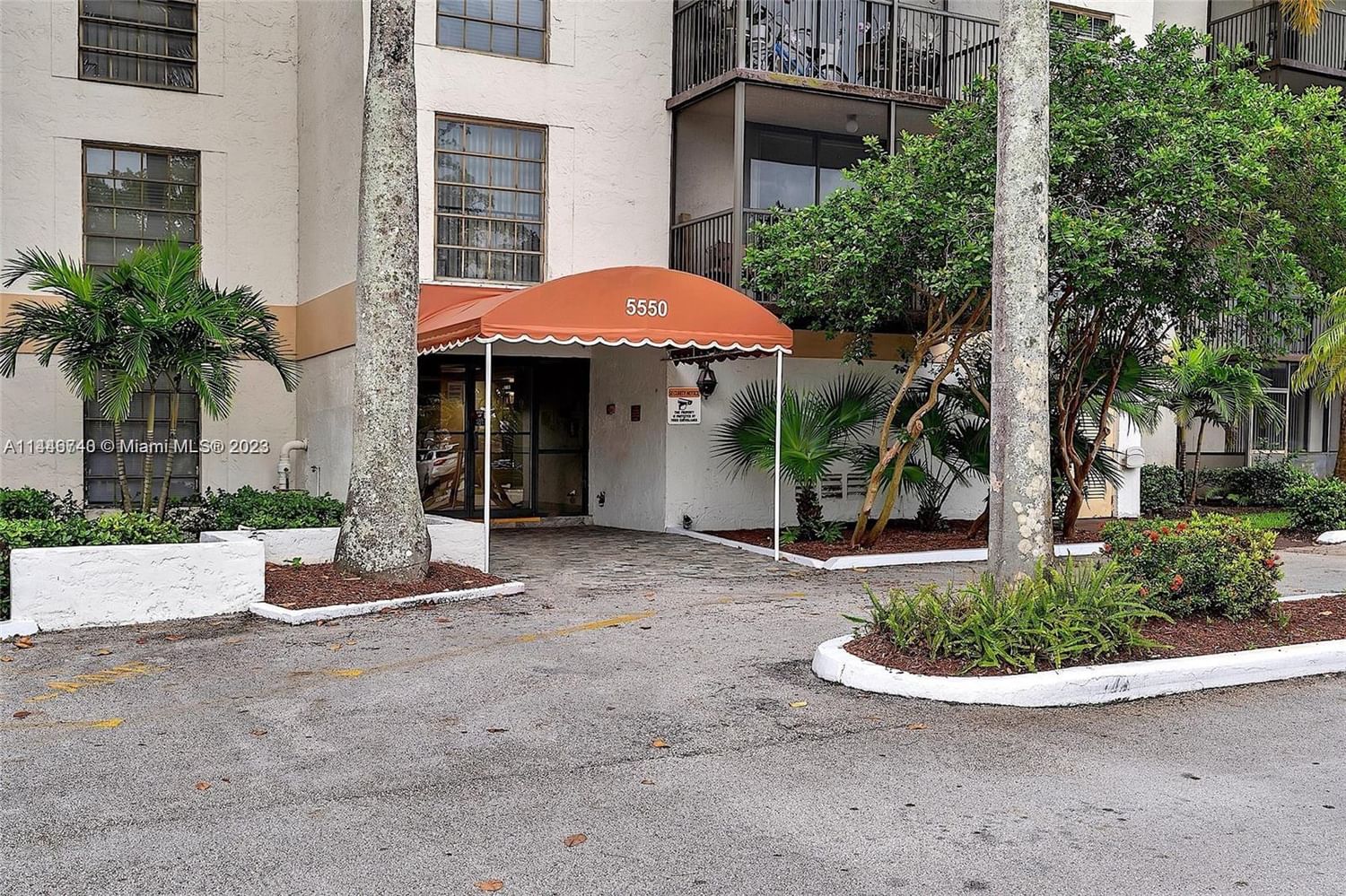 Real estate property located at 5550 44th St #312B, Broward, INVERWOOD CONDO, Lauderhill, FL