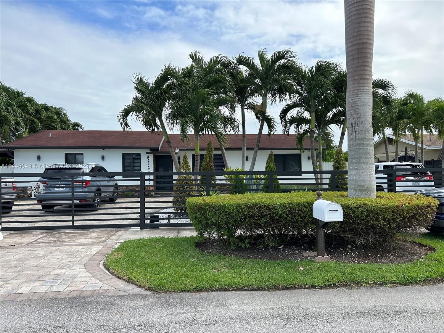 Real estate property located at 12210 185th Ter, Miami-Dade County, Miami, FL
