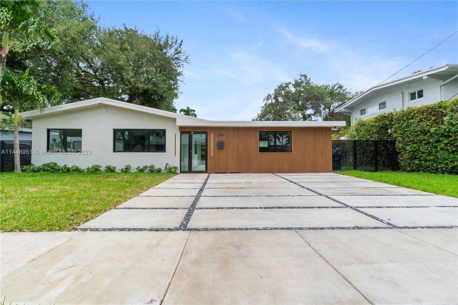 Real estate property located at 2110 191st Dr, Miami-Dade County, North Miami Beach, FL