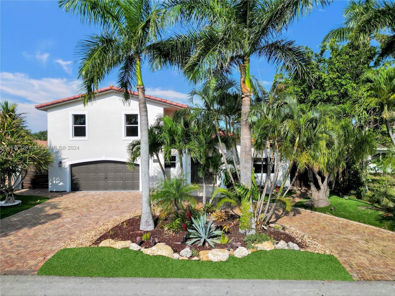 Real estate property located at 2501 19th Ave, Broward County, MIDDLE RIVER MANOR, Wilton Manors, FL