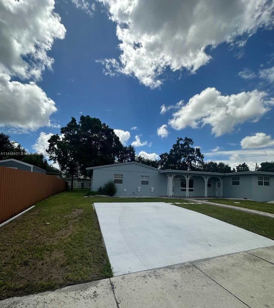 Real estate property located at 4330 178th Dr, Miami-Dade County, Miami Gardens, FL