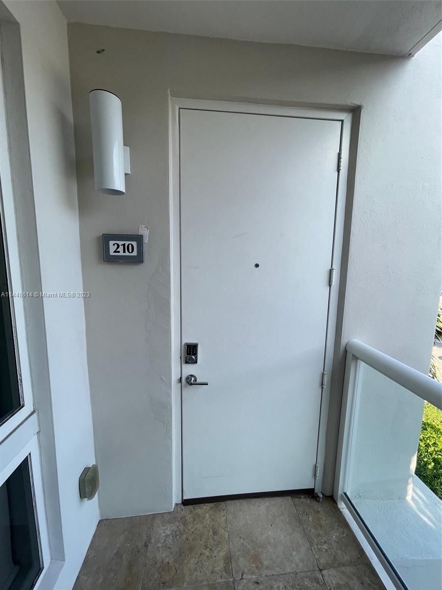 Real estate property located at 10305 63rd Ter #210, Miami-Dade County, LANDMARK AT DORAL CONDO, Doral, FL