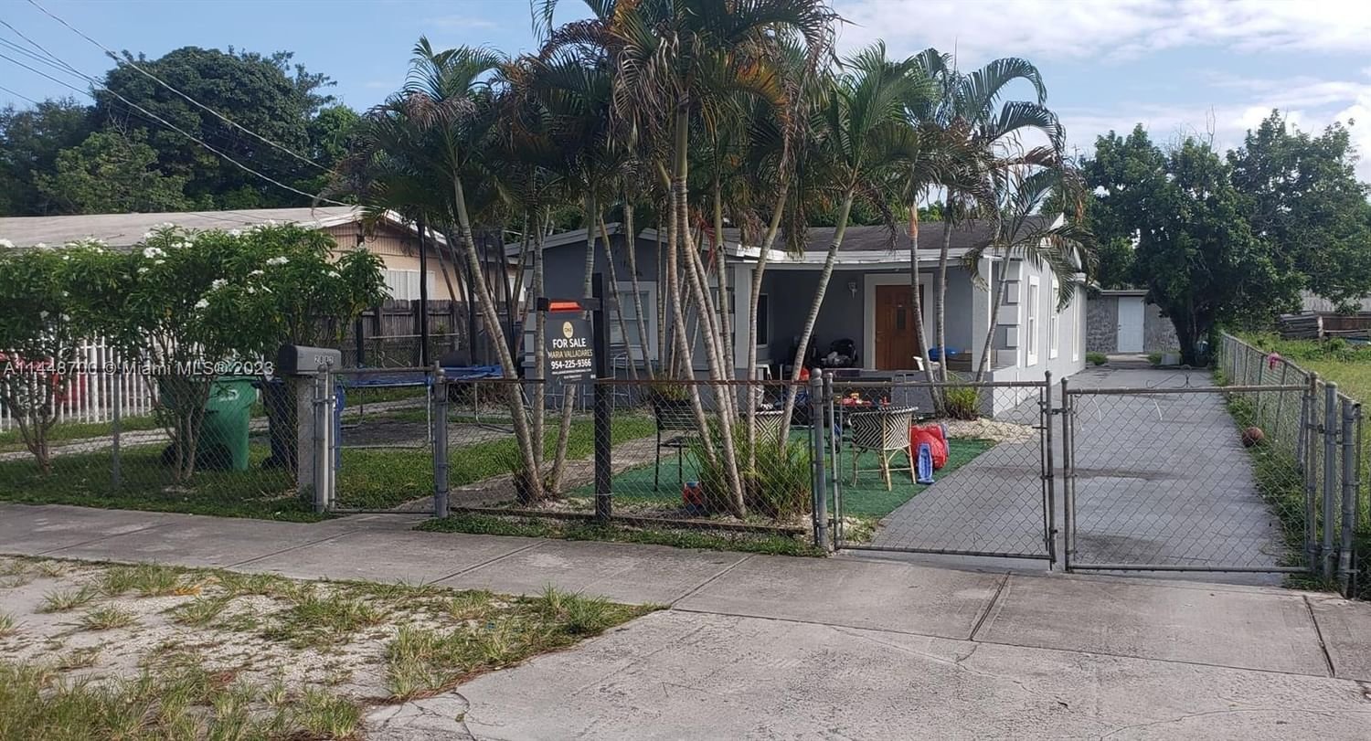 Real estate property located at 2882 98th St, Miami-Dade County, Miami, FL