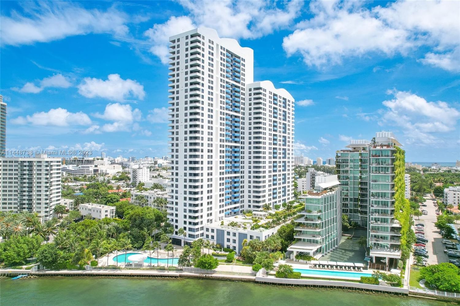 Real estate property located at 1330 West Ave #811, Miami-Dade County, THE WAVERLY AT SOUTH BEACH, Miami Beach, FL