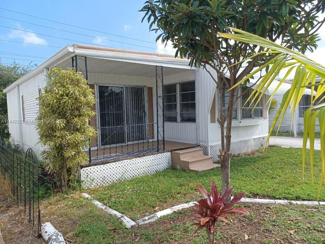 Real estate property located at 2671 54th St, Broward County, Dania Beach, FL