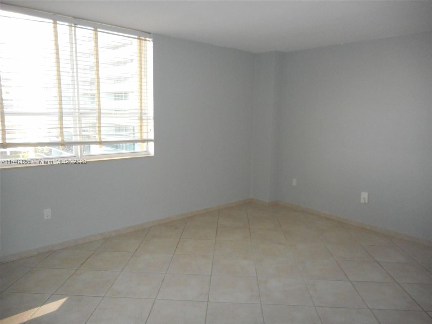 Real estate property located at 10185 Collins Av #1002, Miami-Dade County, Bal Harbour, FL