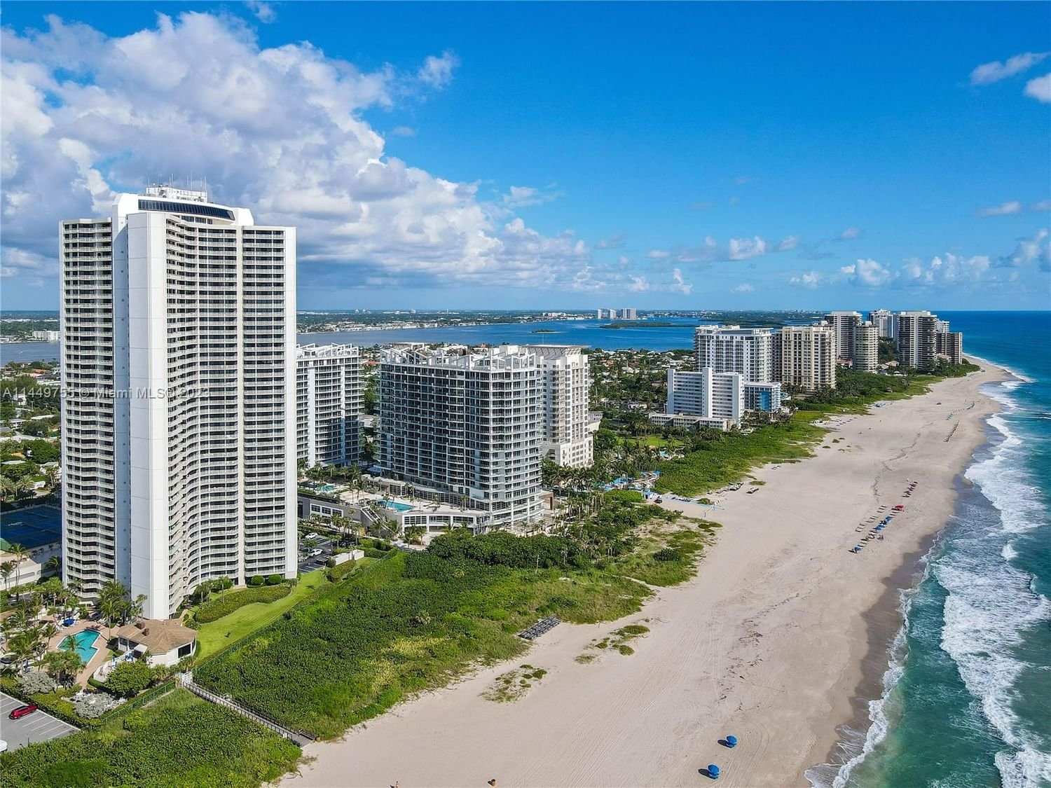 Real estate property located at 3000 Ocean Drive #27F, Palm Beach County, TIARA CONDO, Riviera Beach, FL