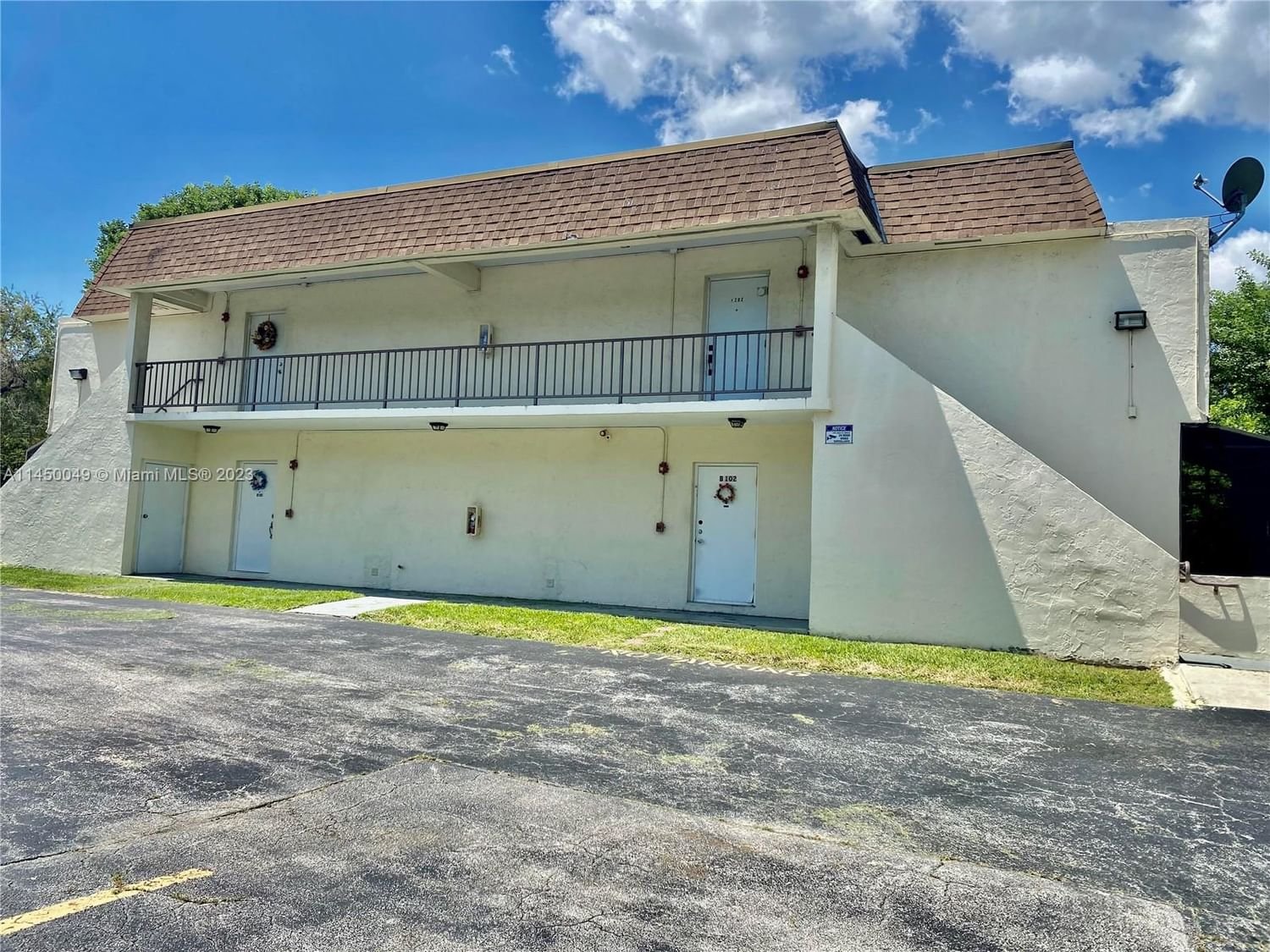 Real estate property located at 7831 Miller Dr B211, Miami-Dade County, Miami, FL
