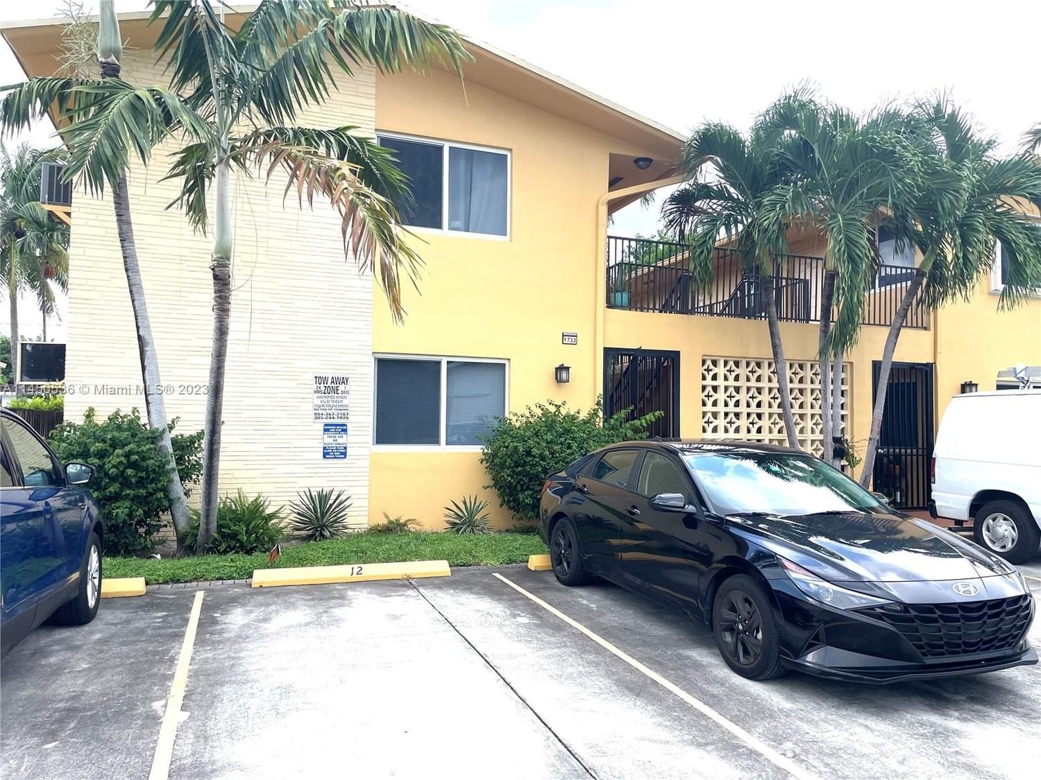 Real estate property located at 1733 Mayo St #1, Broward County, Hollywood, FL