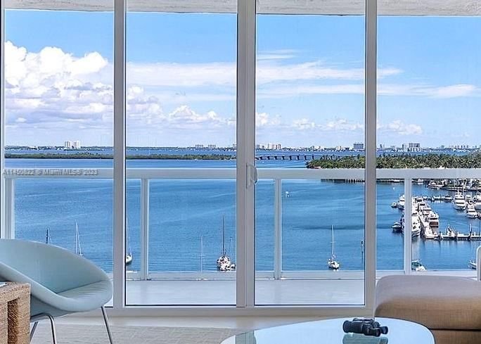 Real estate property located at 10 Venetian Way #1204, Miami-Dade County, Miami Beach, FL