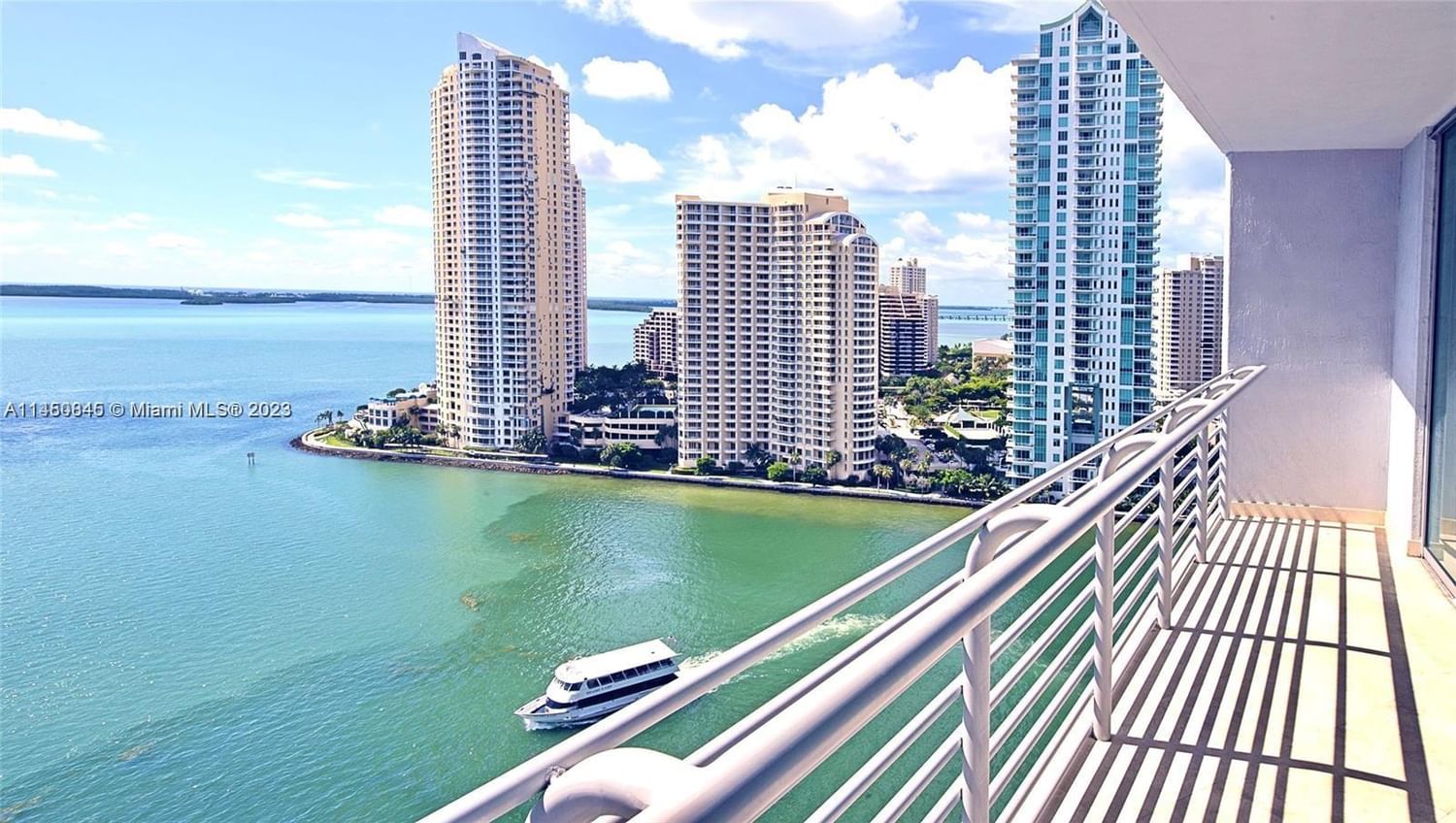 Real estate property located at 325 Biscayne Blvd #2126, Miami-Dade County, Miami, FL