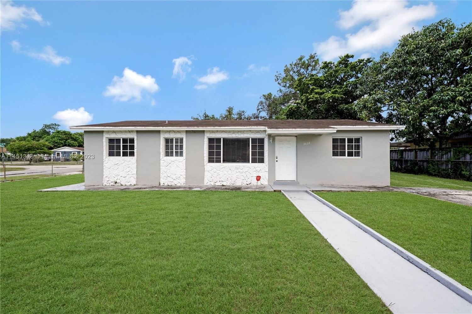 Real estate property located at 3804 209th St, Miami-Dade County, VISTA VERDE SEC 2, Miami Gardens, FL