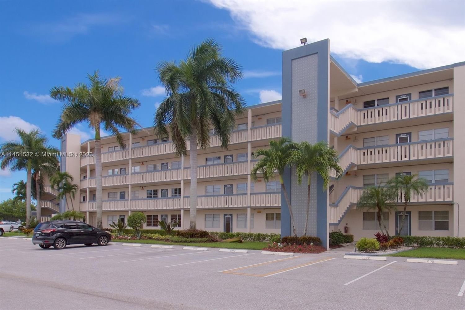 Real estate property located at 4025 Yarmouth B #4025, Palm Beach County, Boca Raton, FL