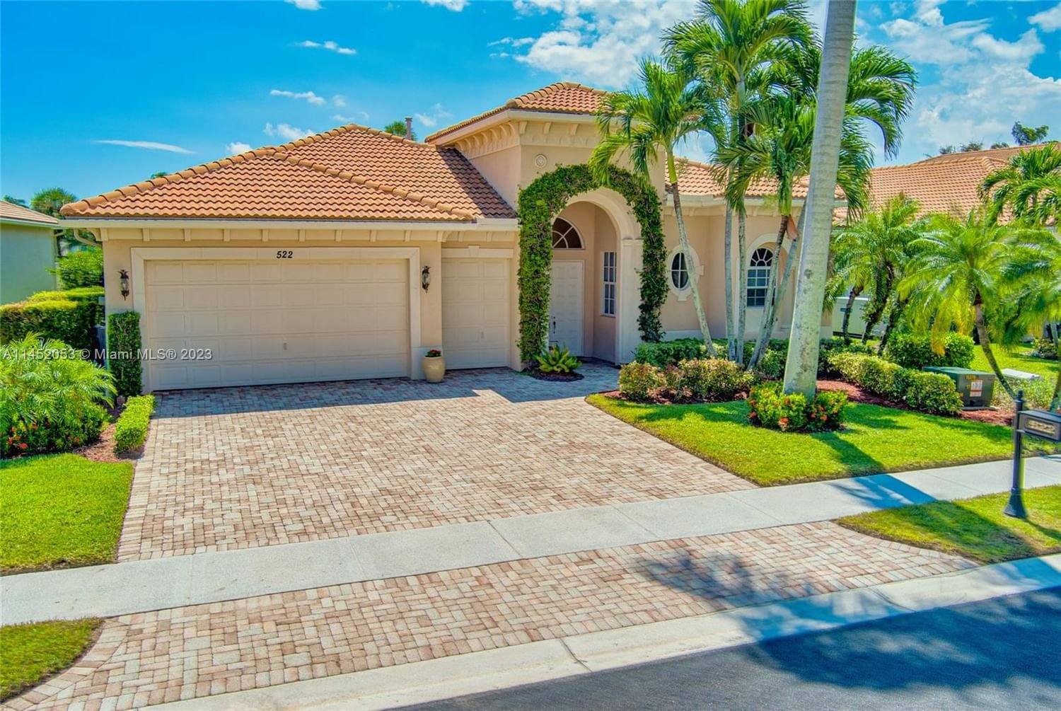 Real estate property located at 522 Les Jardin Dr, Palm Beach County, FRENCHMANS RESERVE PCD E, Palm Beach Gardens, FL