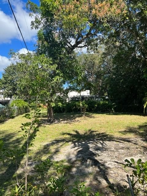 Real estate property located at 821 120th St, Miami-dade, Griffings Biscayne Pk Est, Biscayne Park, FL