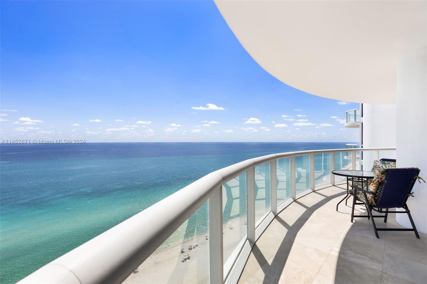 Real estate property located at 6365 Collins Ave #2102, Miami-Dade County, AKOYA CONDO, Miami Beach, FL