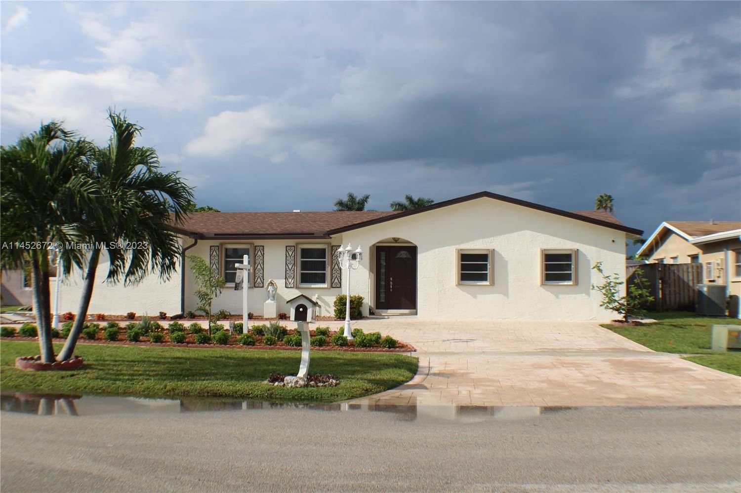 Real estate property located at 11441 29th Mnr, Broward County, SUNRISE GOLF VILLAGE SEC, Sunrise, FL