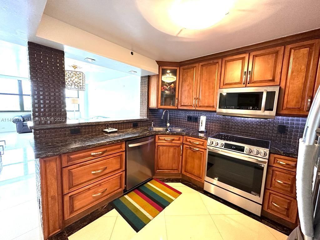 Real estate property located at 2555 Collins Ave #1206, Miami-Dade County, Miami Beach, FL