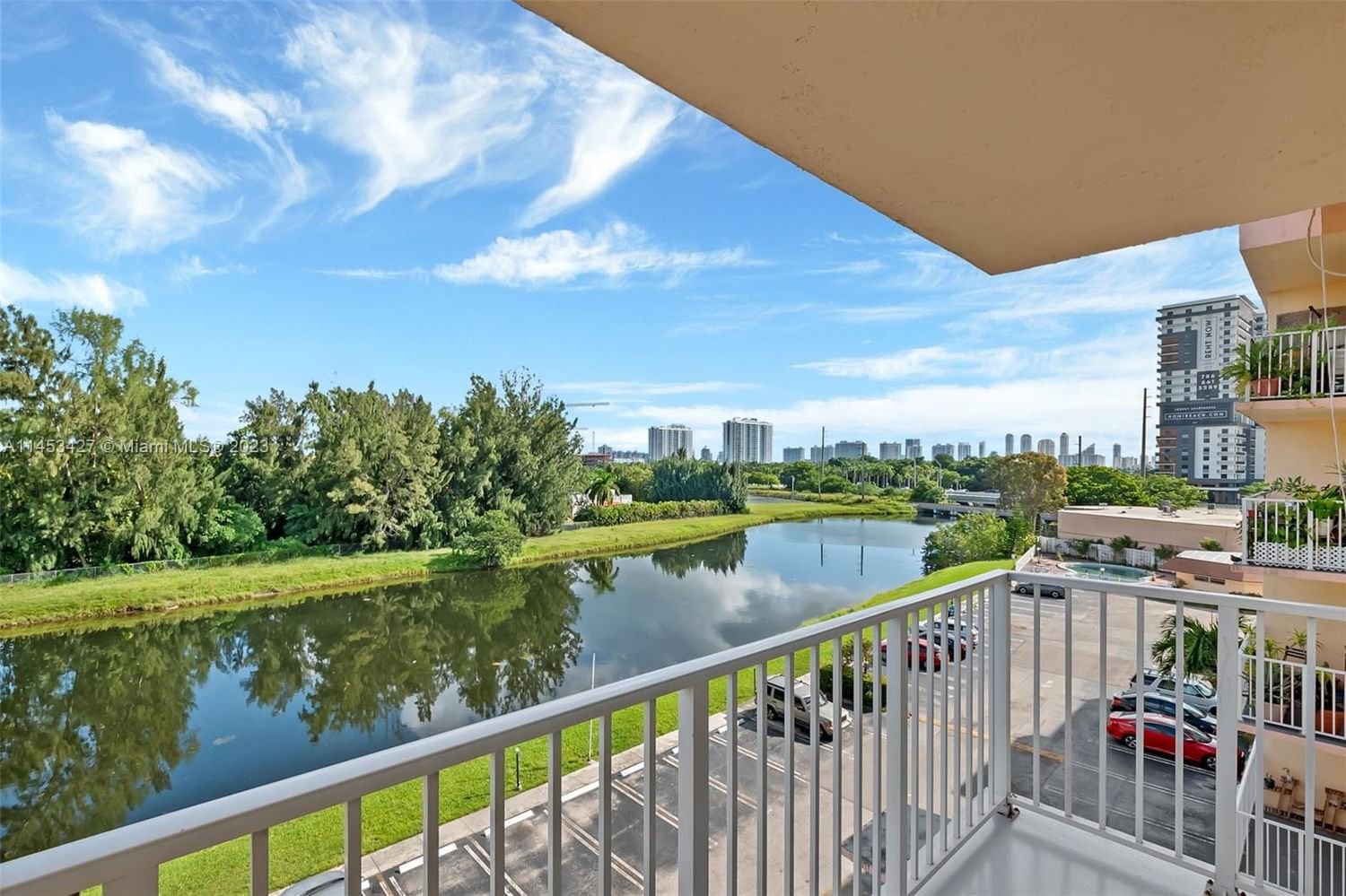 Real estate property located at 16465 22nd Ave #507, Miami-Dade County, North Miami Beach, FL