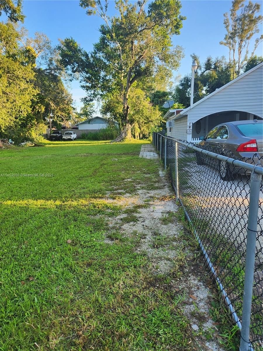 Real estate property located at 3813 Madison Ave, Lee County, WOODSIDE, Fort Myers, FL