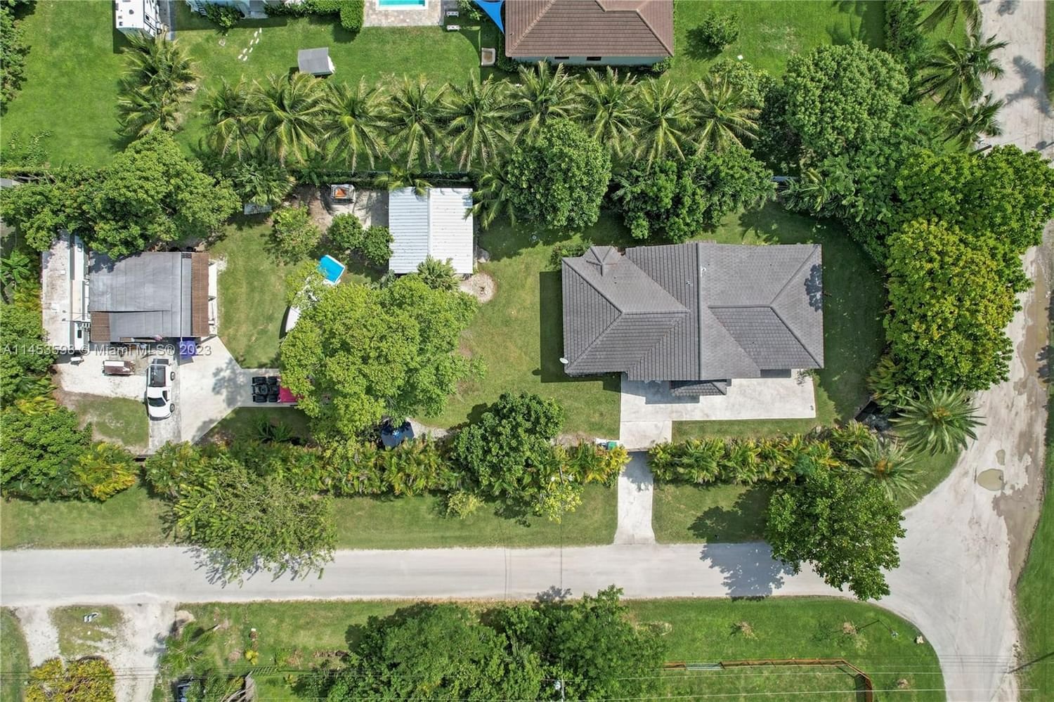 Real estate property located at 18180 176th St, Miami-Dade County, INLIKTA REDLAND 1/2 ACHOME, Miami, FL