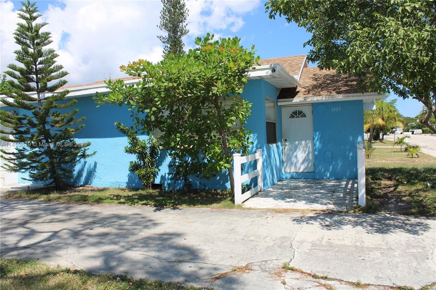 Real estate property located at 1007 E St, Palm Beach County, LAKE WORTH TOWN OF, Lake Worth, FL
