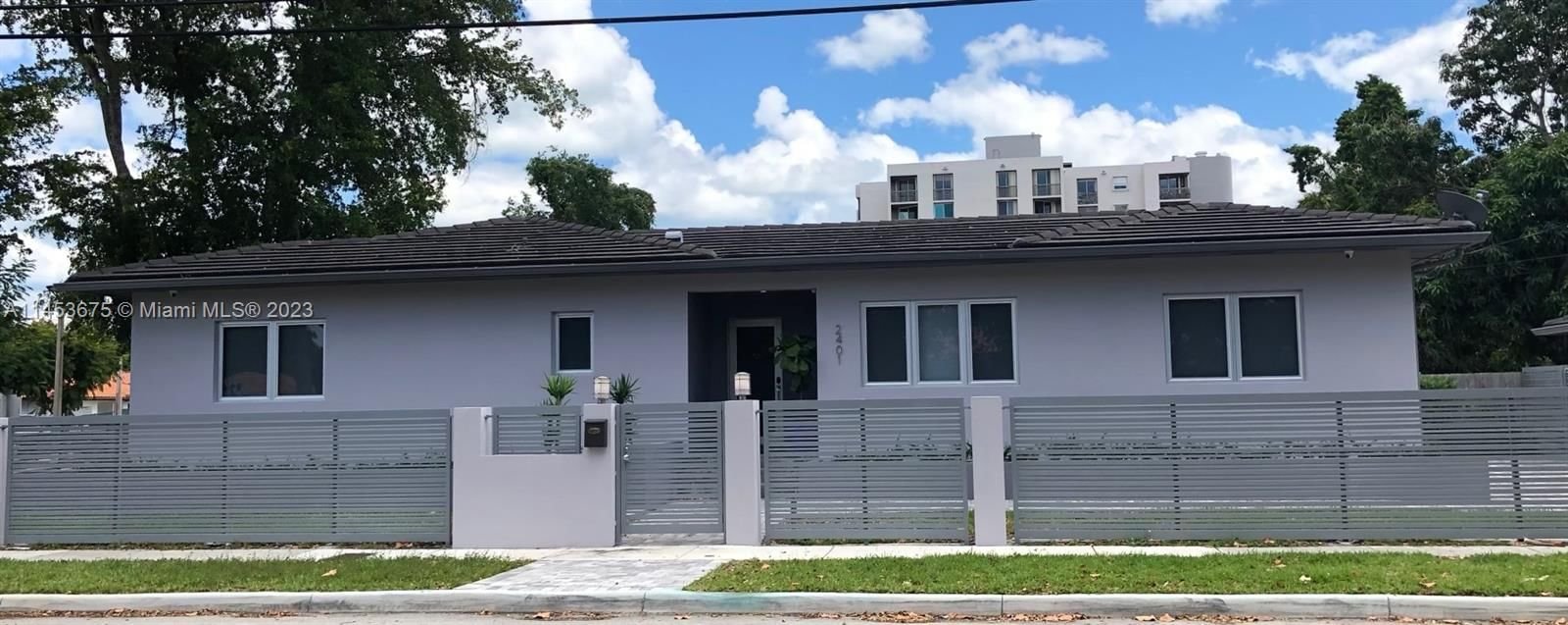 Real estate property located at 2401 4th Ave, Miami-Dade County, Miami, FL