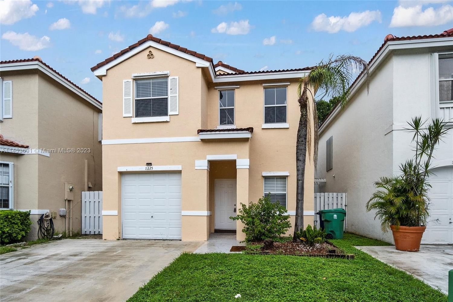 Real estate property located at 11225 Sunview Way, Broward County, ROCK CREEK PHASE TWO, Cooper City, FL