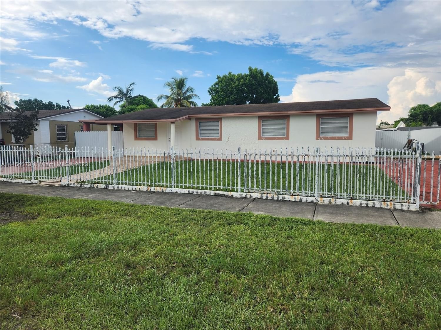 Real estate property located at 11851 181st St, Miami-Dade County, SOUTH MIAMI HEIGHTS ADDN, Miami, FL