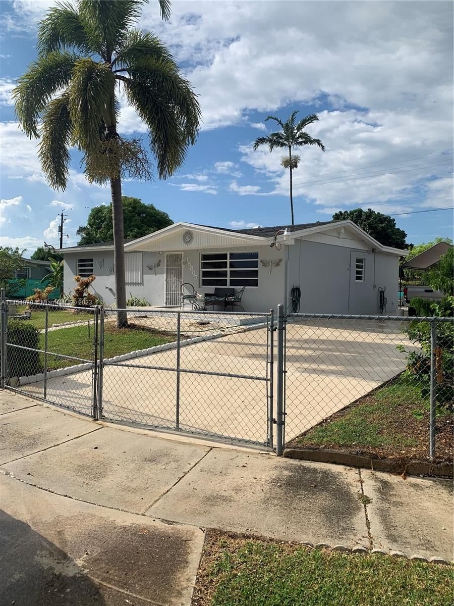 Real estate property located at 15805 300th Ter, Miami-Dade County, Homestead, FL
