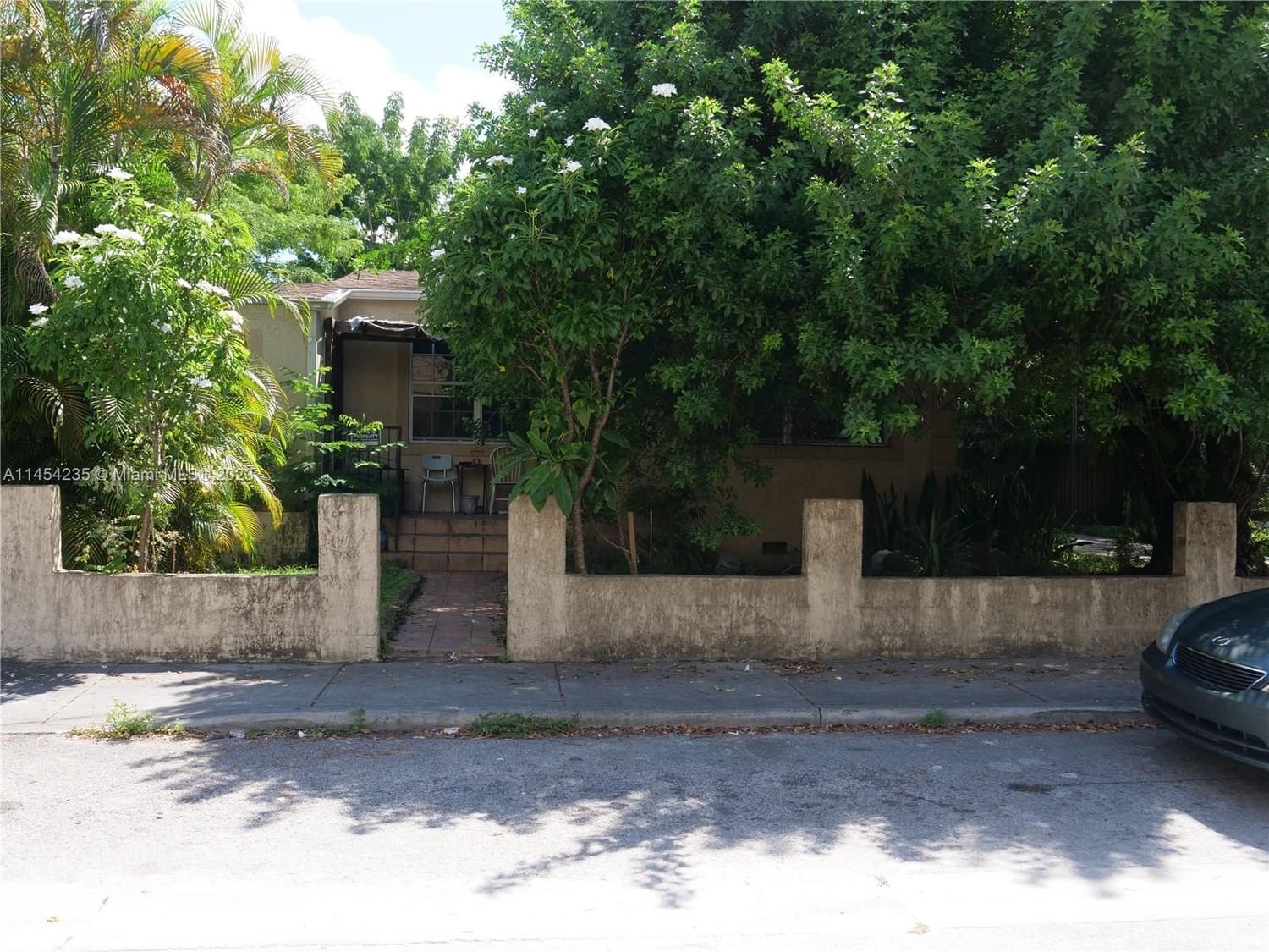 Real estate property located at 4721 6th Ave, Miami-Dade County, Miami, FL