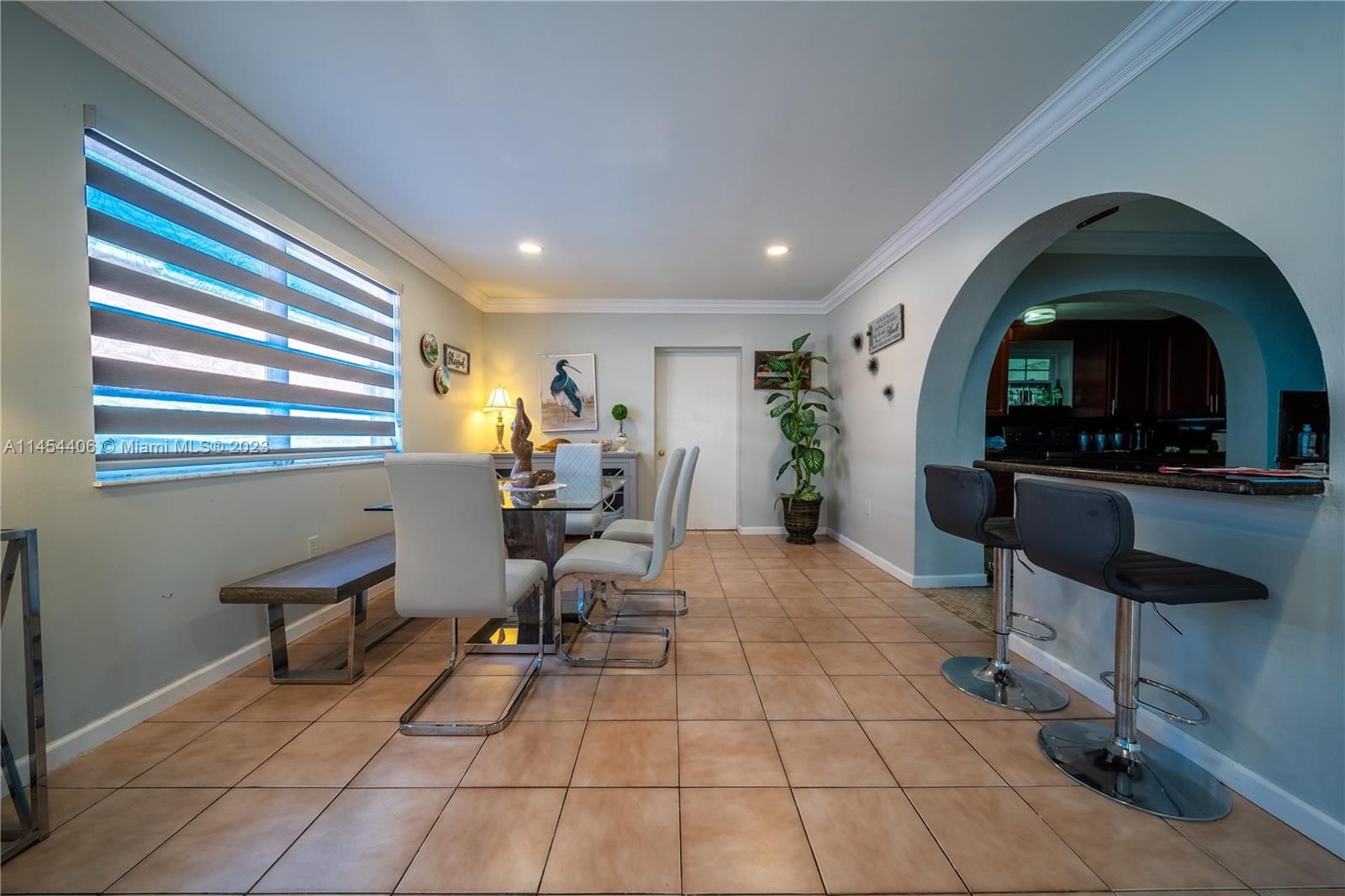Real estate property located at 925 29th St, Miami-dade, Hialeah 13th Addn Amd Pl, Hialeah, FL
